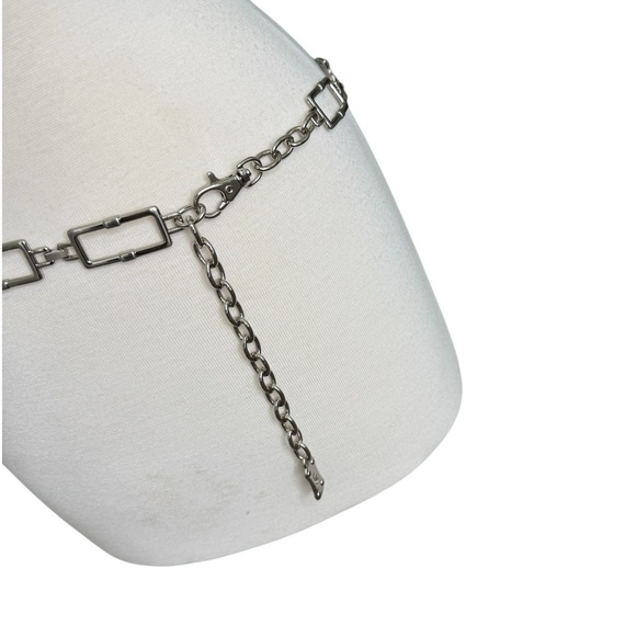 Michael Kors Women\'s Silver MK Logo Stainless Steel Metal Chain Adjustable Belt main image 4
